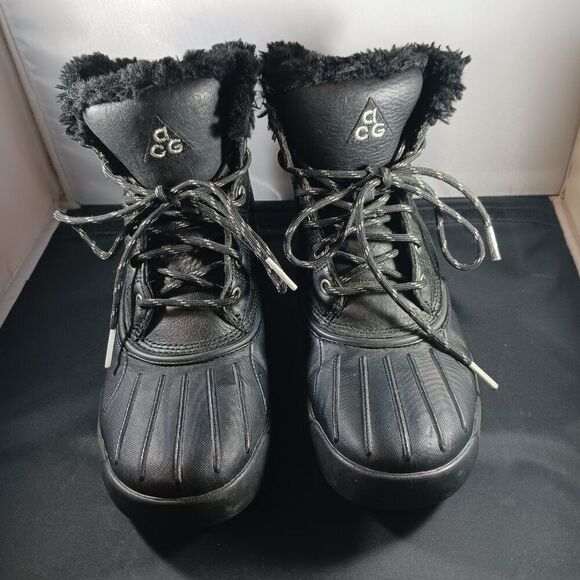 NIKE ACG LUNARSTORM Women's BOOT Size 6M - Picture 2 of 10